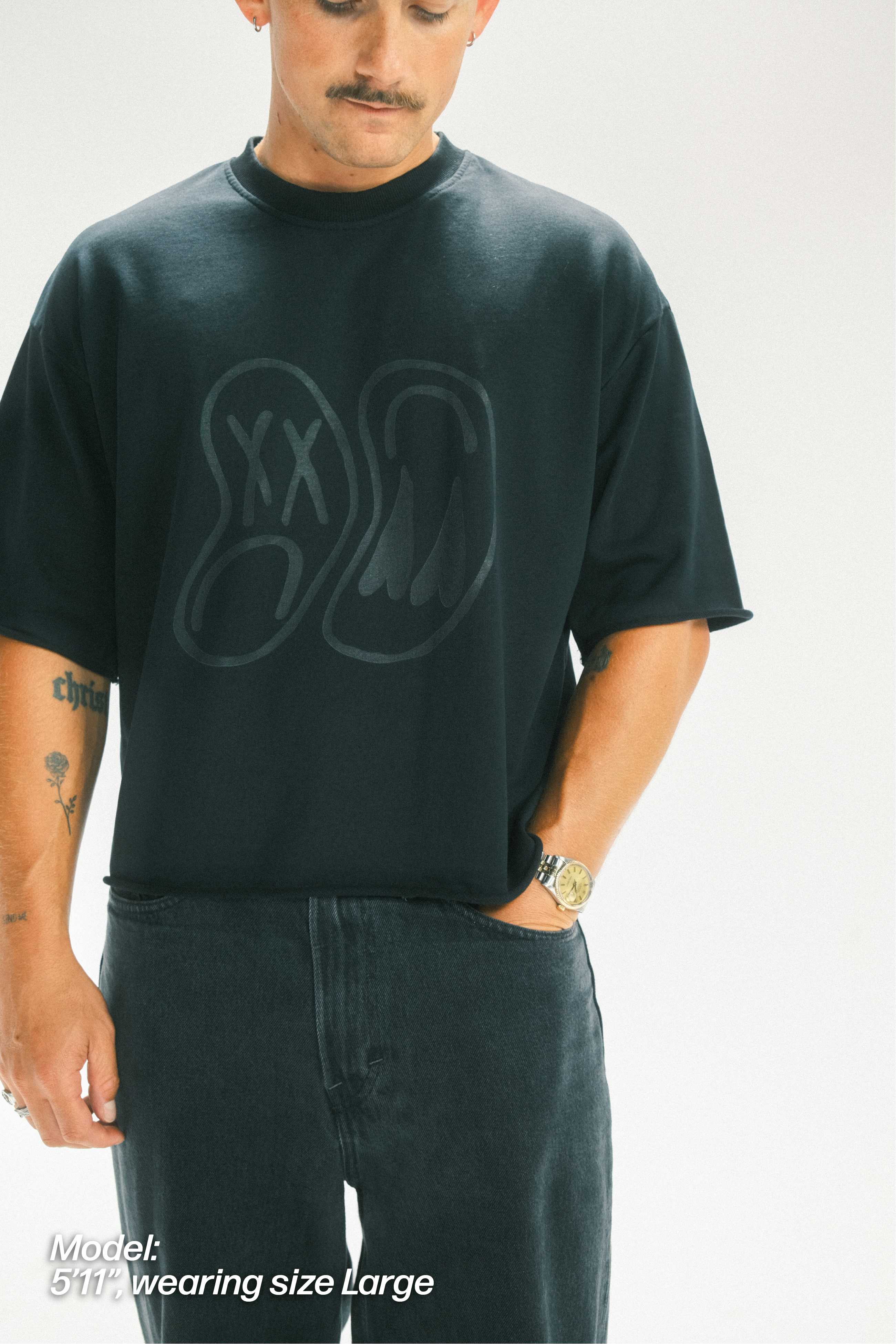 FACES TEE