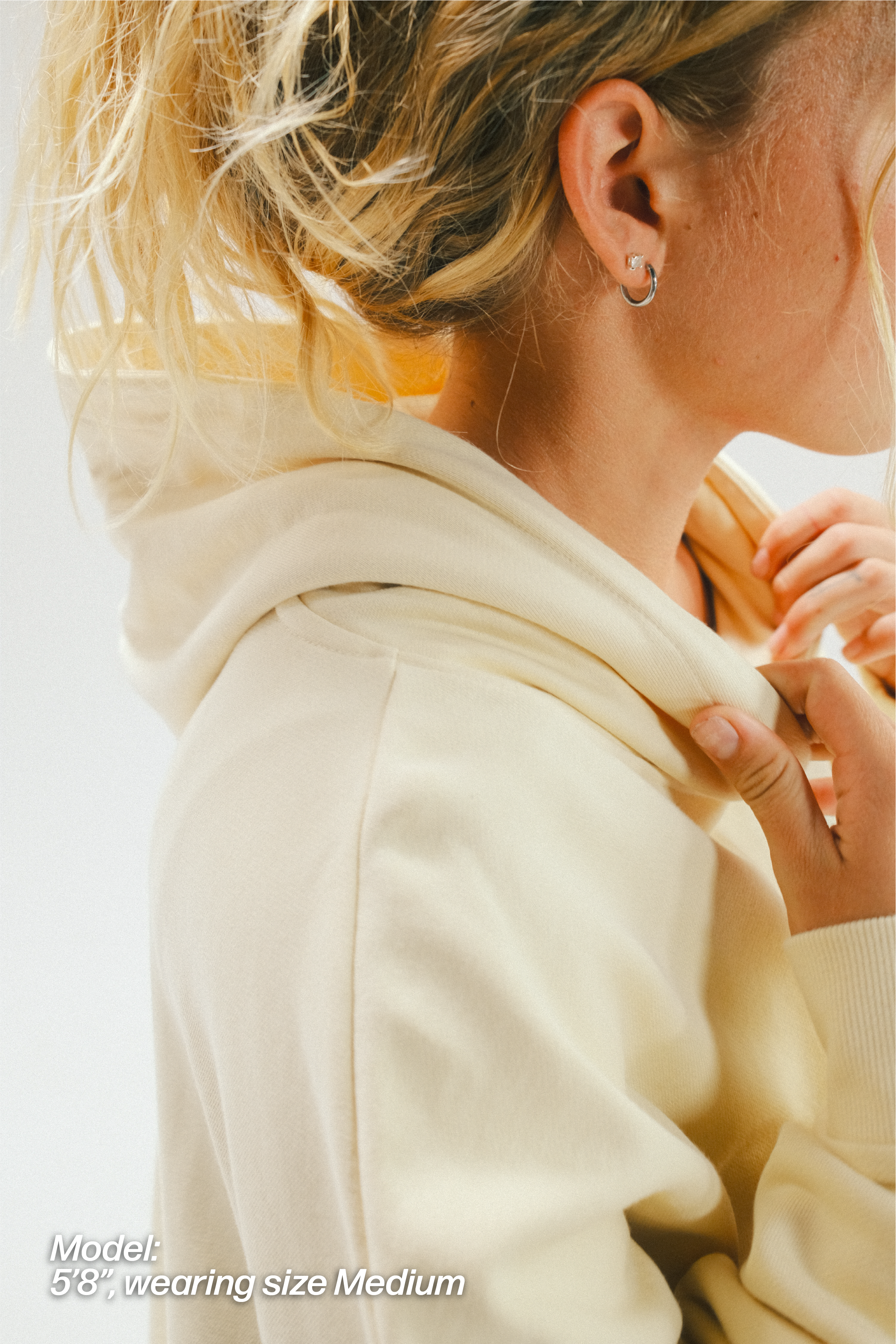 CREAM HOODIE